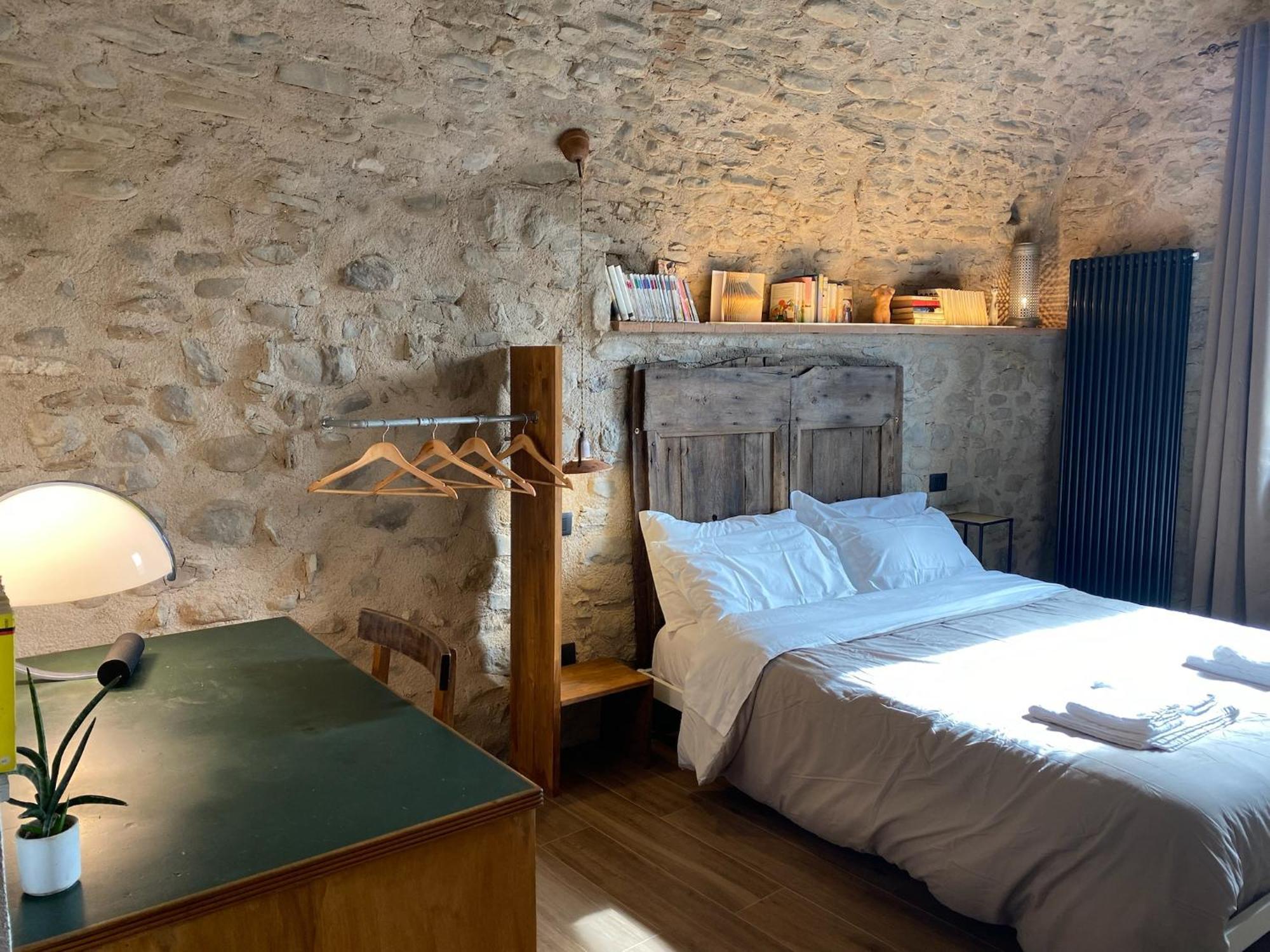 La Casa Medievale Suites E Spa Понтремоли Екстериор снимка