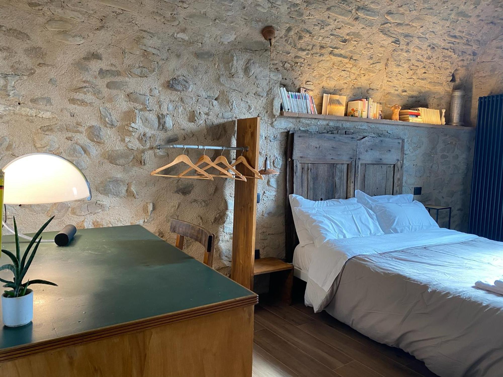 La Casa Medievale Suites E Spa Понтремоли Екстериор снимка