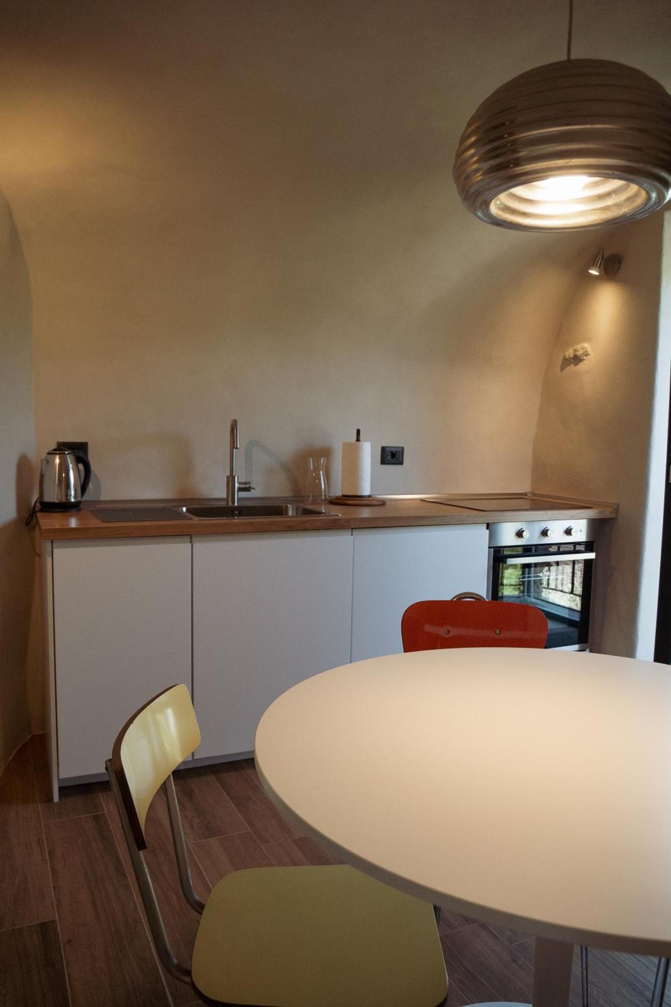 La Casa Medievale Suites E Spa Понтремоли Екстериор снимка